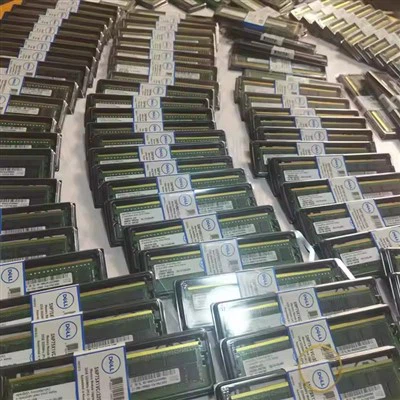 32GB RAM DDR 4 2400 MHz